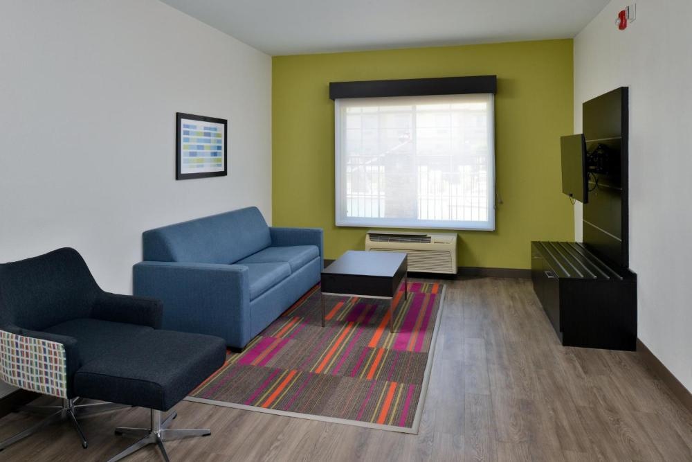 Holiday Inn Express Hotel & Suites Carthage de IHG Imagen 48
